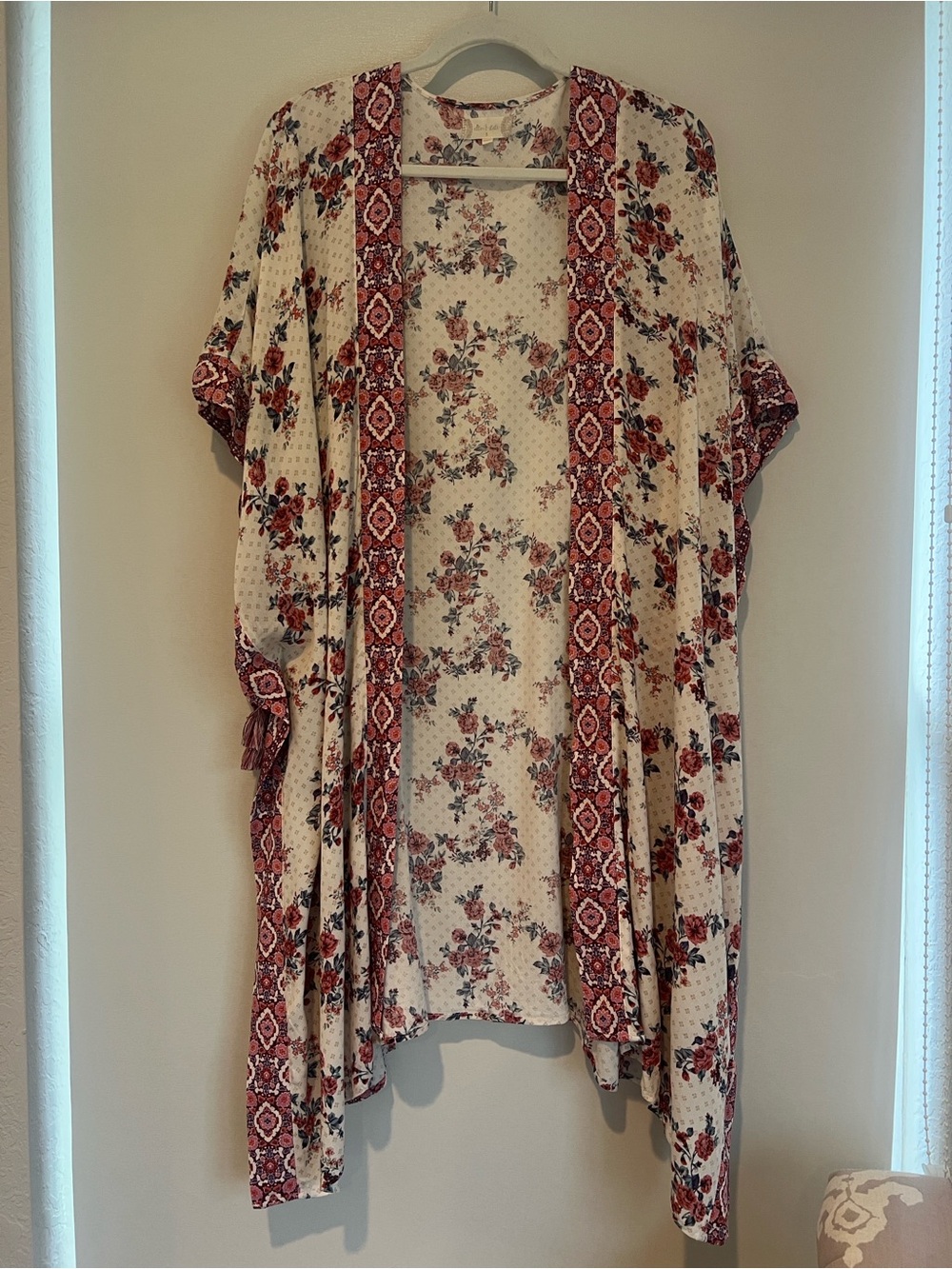 Altar'd State Mimi Floral Kimono Boho Duster Cream Pink